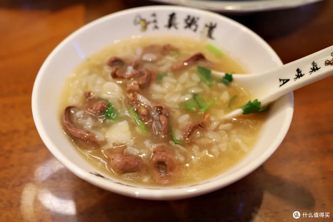 想不通啊!这座老城人气没那么旺,怎么吃的花样能这么多啊!
