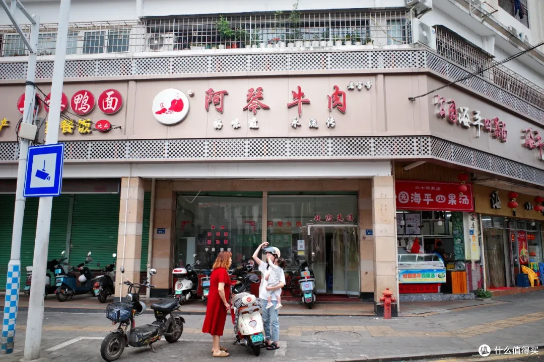 想不通啊!这座老城人气没那么旺,怎么吃的花样能这么多啊!
