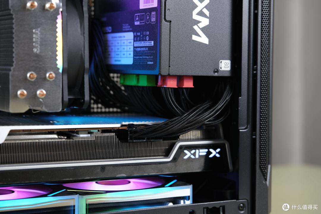 618装机之小身板有大能量:先马 趣造Air小机箱 +RX 7900XT 上机体验