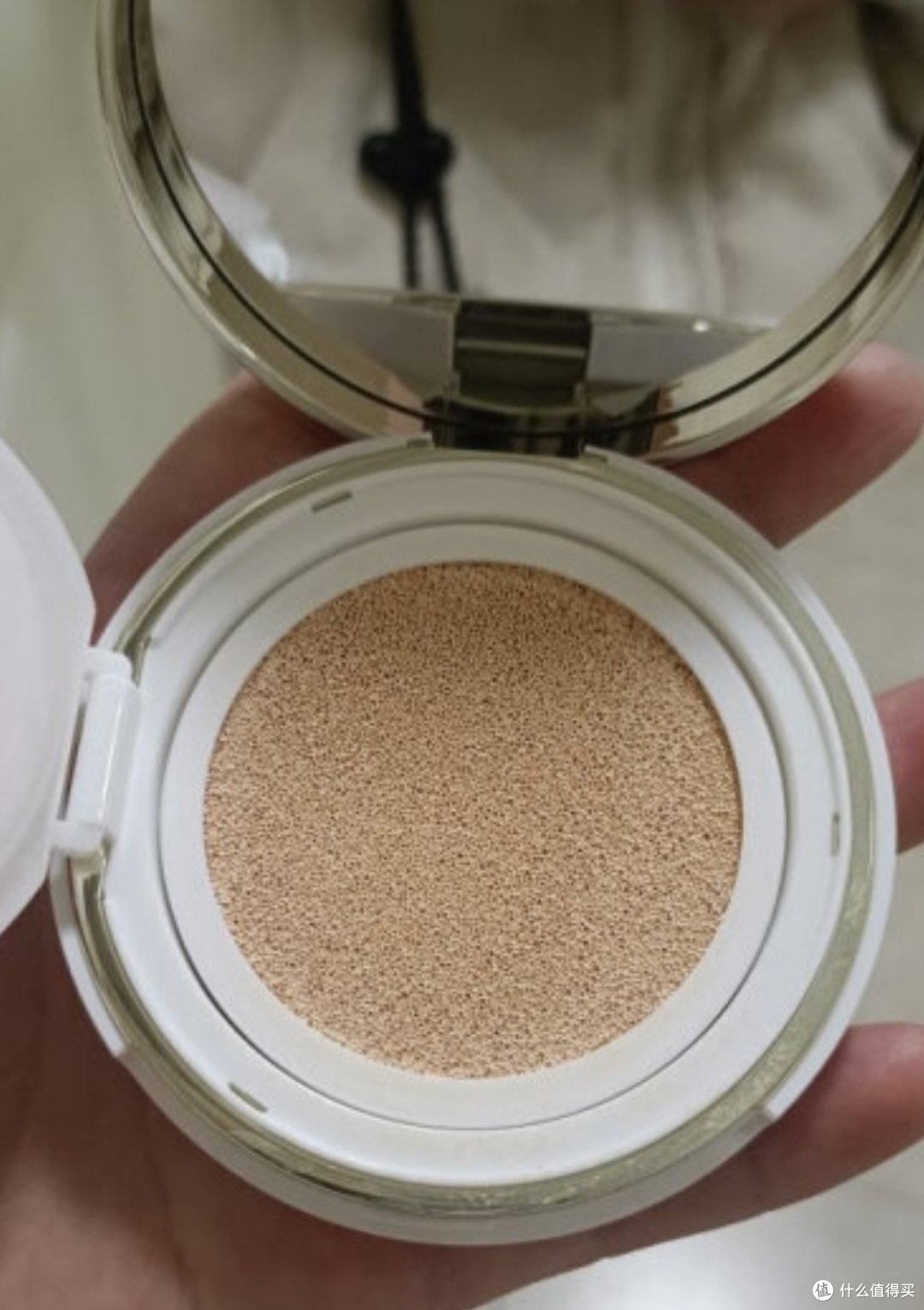 自然堂雪润晶采裸透气垫霜肌肤的奢华之旅