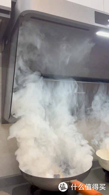 厨房净烟机也太卷了吧，米家净烟机S2炒菜真的闻不到味道，米家净烟机S2套装实物评测，告别异味PM2.5
