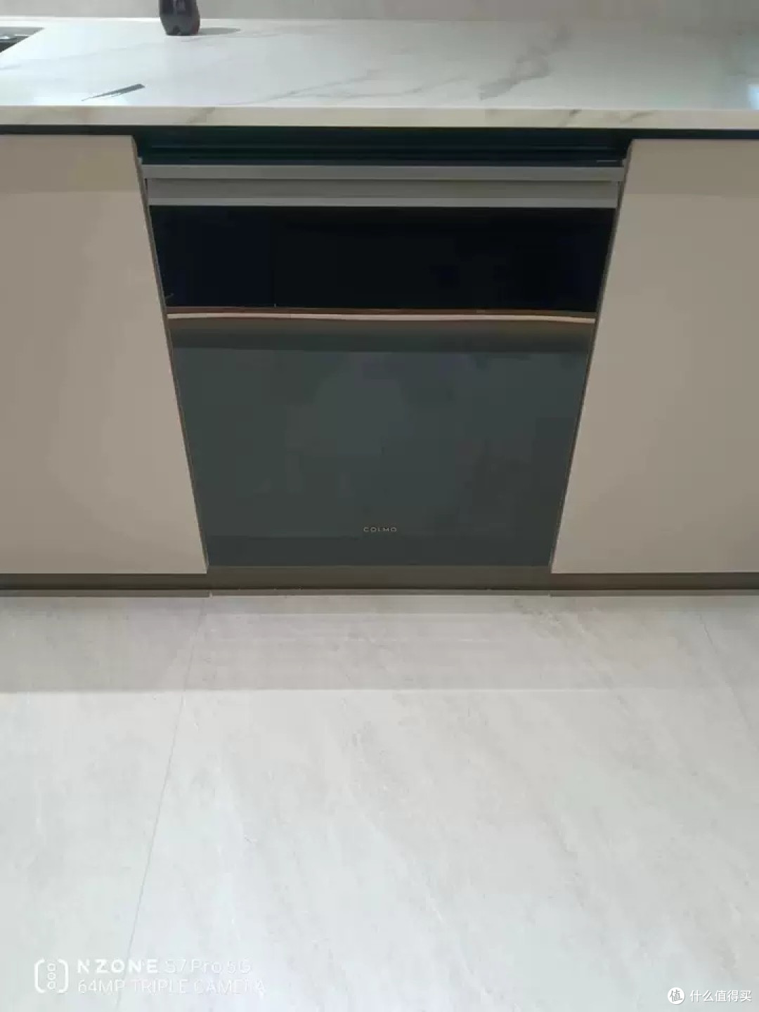 厨房新宠,一键解决餐具清洁与消毒难题