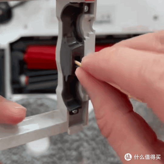 双伸缩臂比肩旗舰款,这次扫地机器人选对了!石头P10S Pro评测