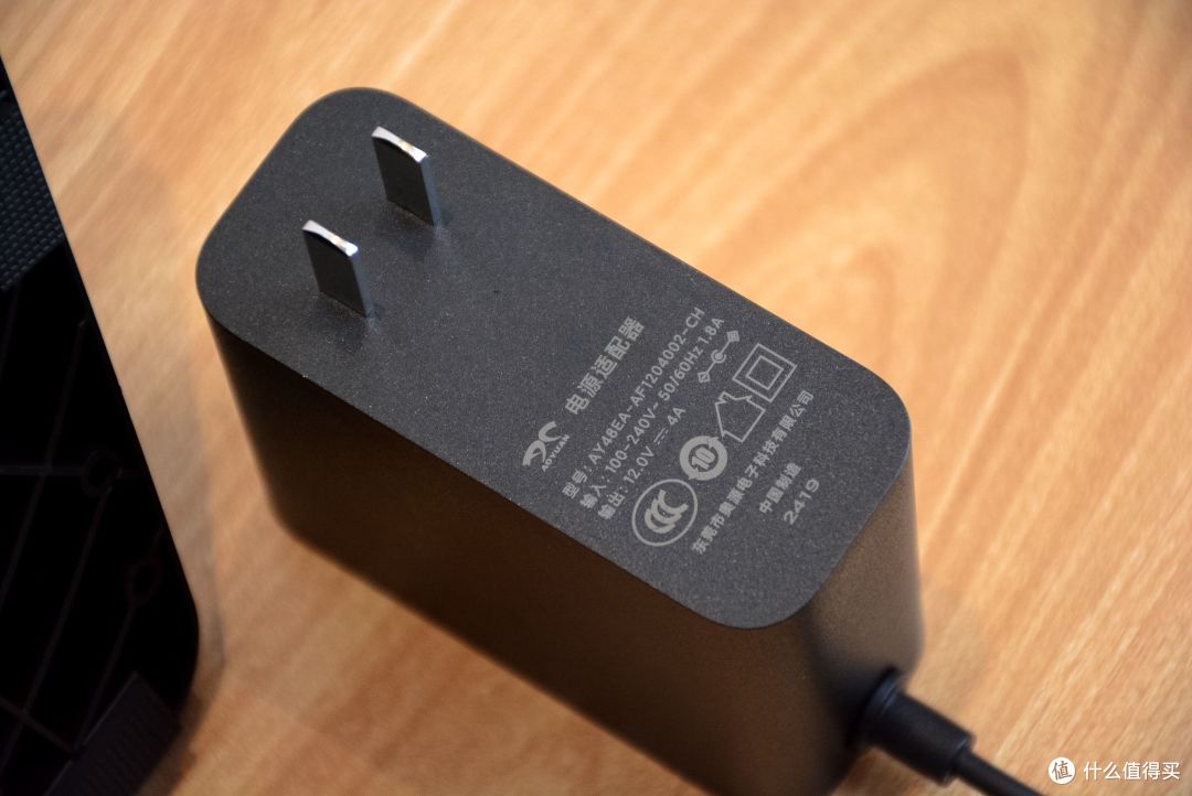 180Hz高刷电竞显示器卷到了百元档?27英寸+Fast IPS屏:HKC G27H1评测