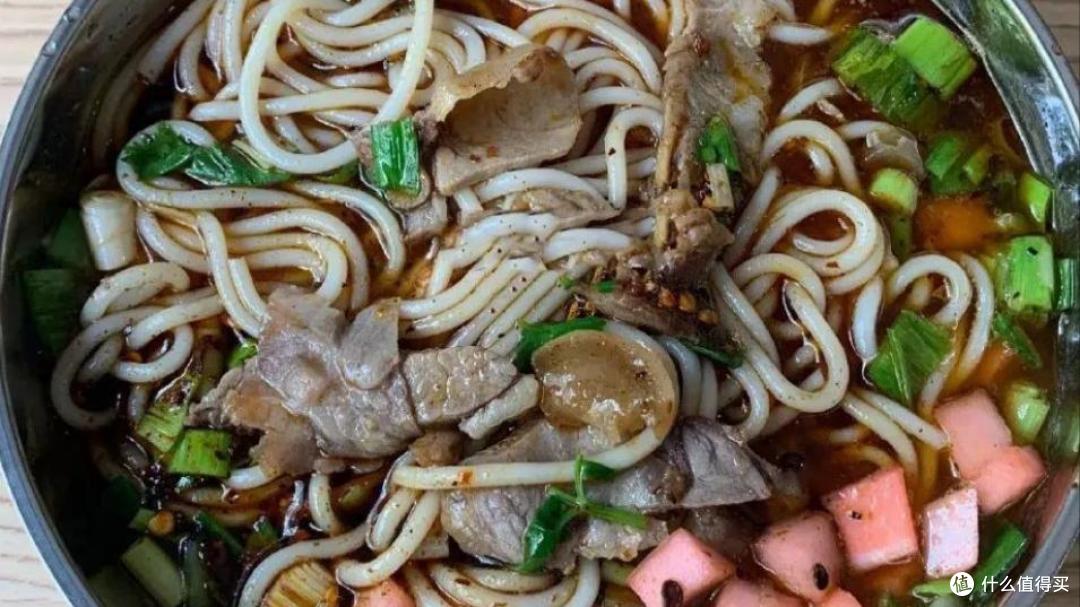 “贵A”到“贵J”，贵州9州市，哪的美食好吃？山东老乡讲给你听