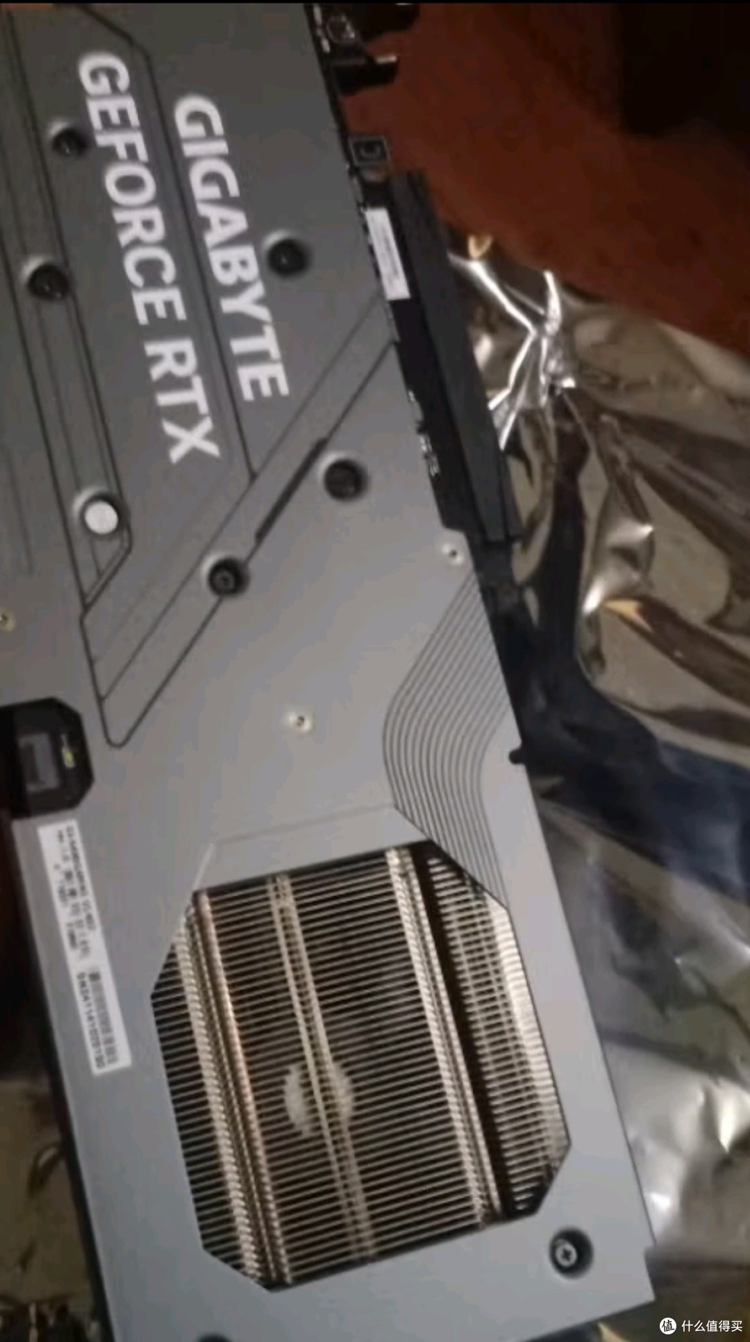 装机必备 技嘉 RTX 4060 Ti 冰猎鹰 显卡