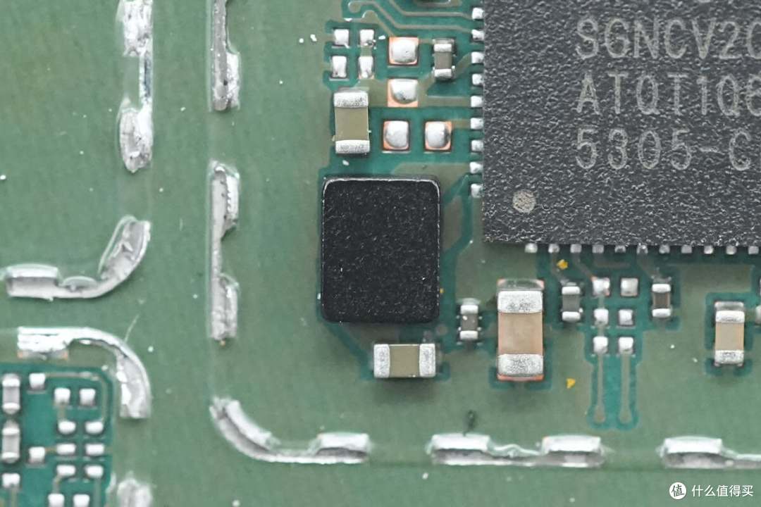 拆解报告:HUAWEI华为随行WiFi5