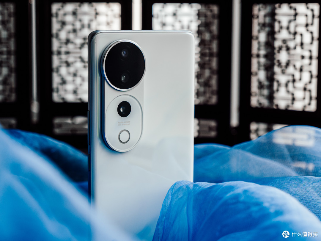 一支手机就是一个影棚!vivo S19 Pro除了柔光人像还剩什么?