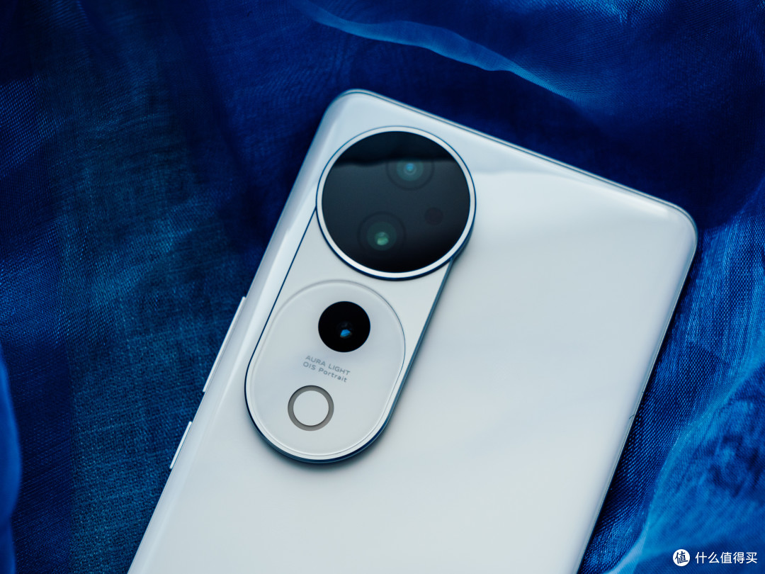 一支手机就是一个影棚！vivo S19 Pro除了柔光人像还剩什么？