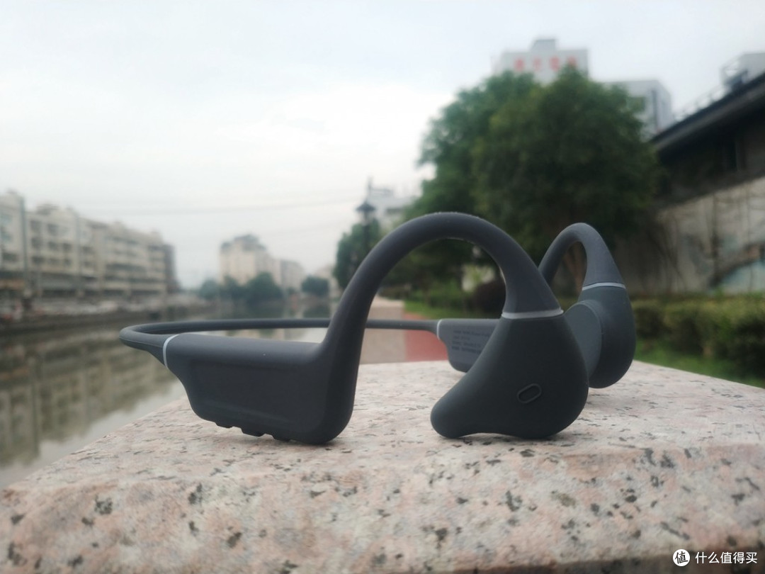 水陆空三栖,全天候聆听好声音:南卡骨传导耳机Runner Pro4S