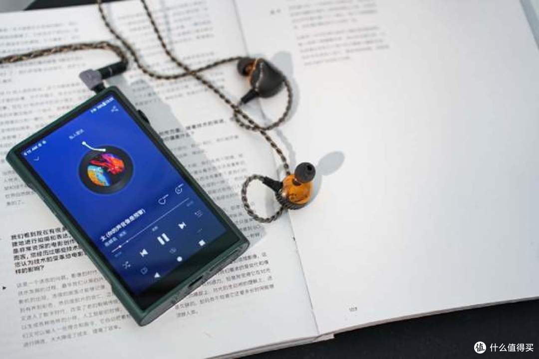 山灵ME600耳机测评:未来艺术品般的音质体验