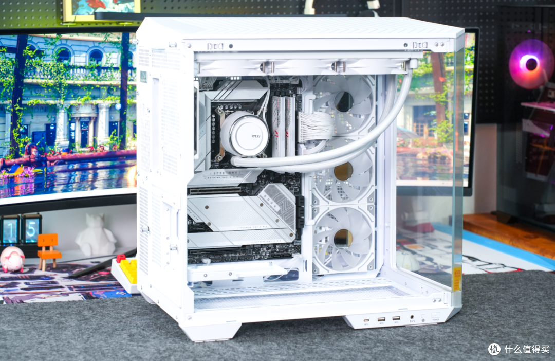 散热与兼容性更强!微星MAG PANO 100L PZ WHITE 白刃PLUS机箱装机实测