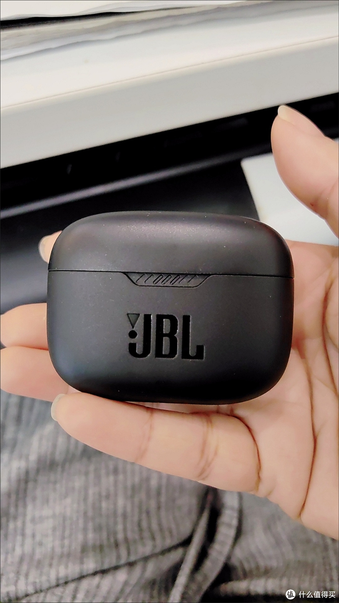 降噪神器！JBL TUNE 130NC让你远离喧嚣！