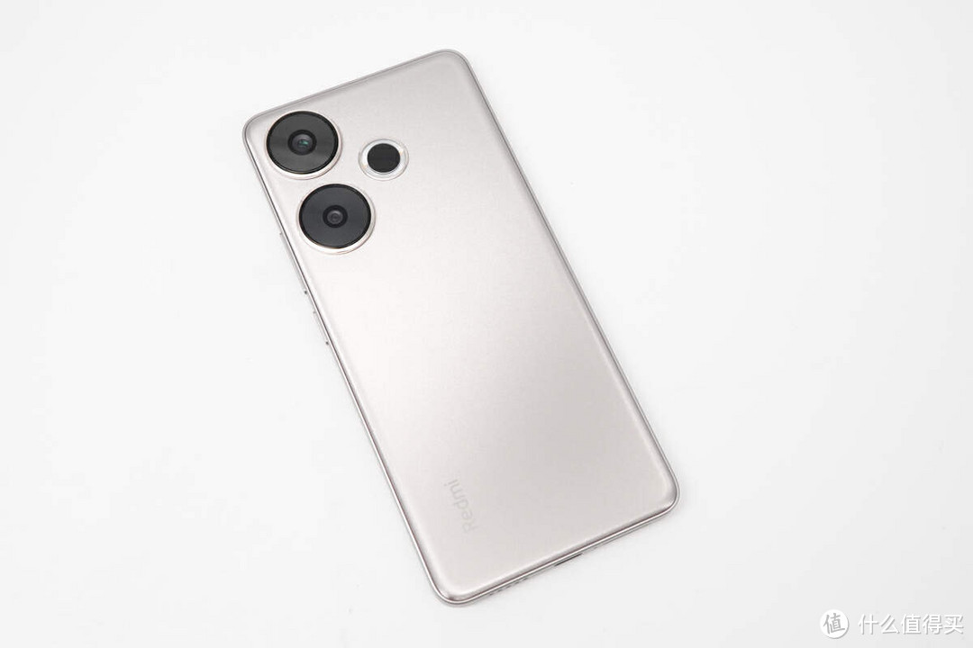 Redmi Turbo 3 手机充电评测，塑造极简美学，打造新生代的性能旗舰