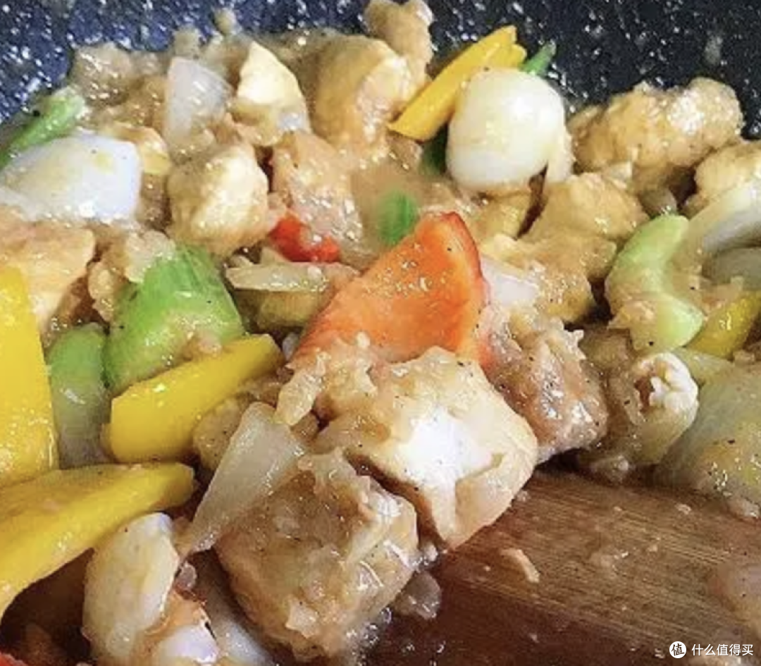 荔枝鸡:夏日里的甜蜜与火辣