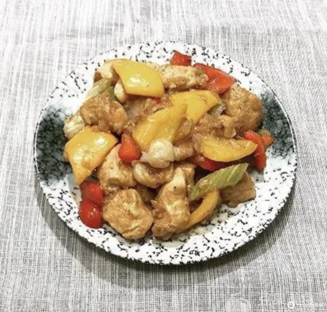 荔枝鸡:夏日里的甜蜜与火辣
