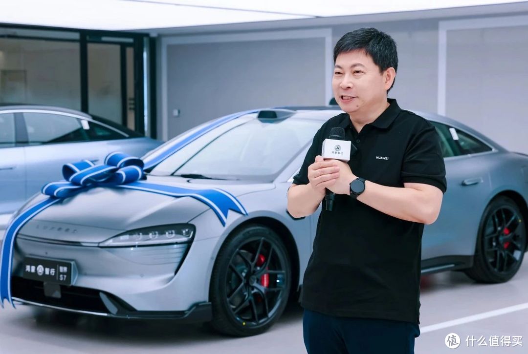 智界R7、岚图知音，华为将推两款车型对标特斯拉Model Y！