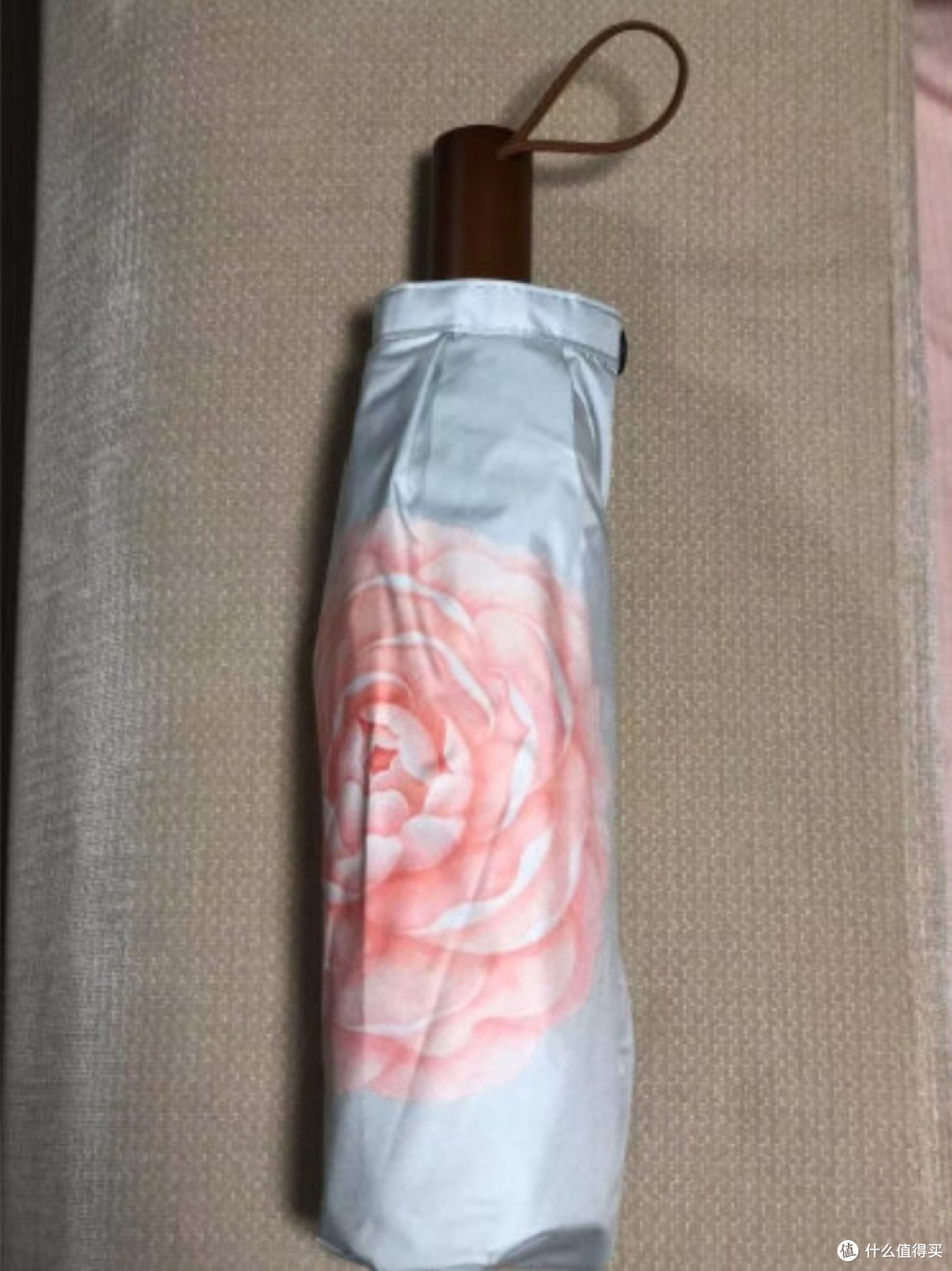 清风伴我行，遮阳护我心