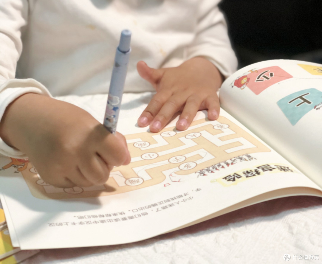 我来踩踩幼儿识字的坑,挑一件趁手的用。
