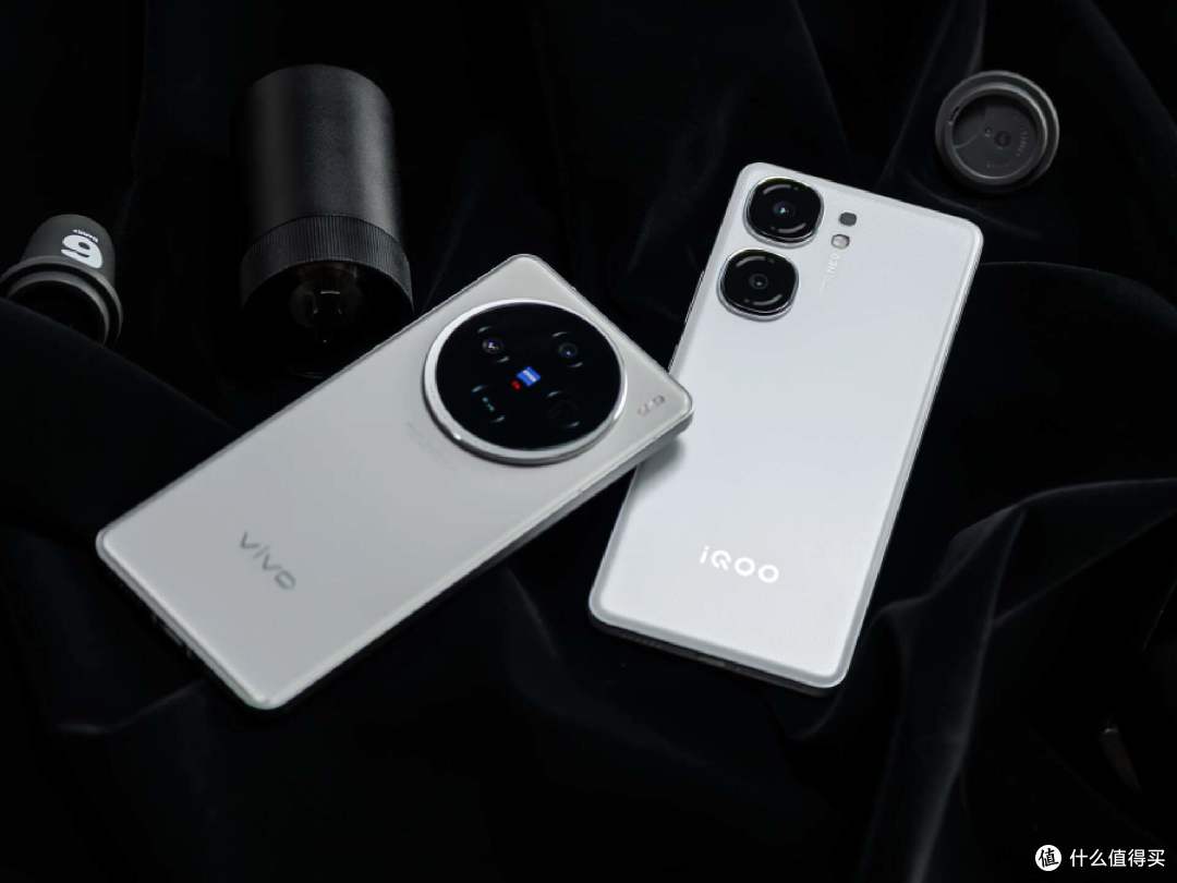 蓝厂亲兄弟,iQOO Neo9S Pro和vivo X100s怎么选?