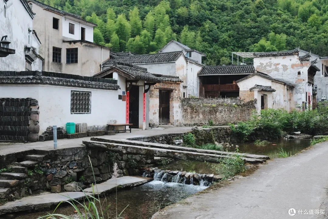 这座杭州小山城的顶级风光,自驾/骑行/徒步/玩水,总有一样适合你