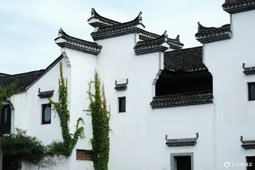 这座杭州小山城的顶级风光,自驾/骑行/徒步/玩水,总有一样适合你