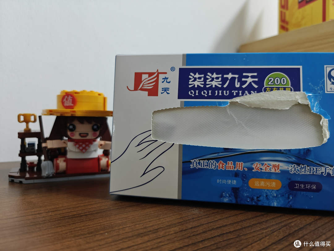 食品级一次性手套,让你告别油污干扰!