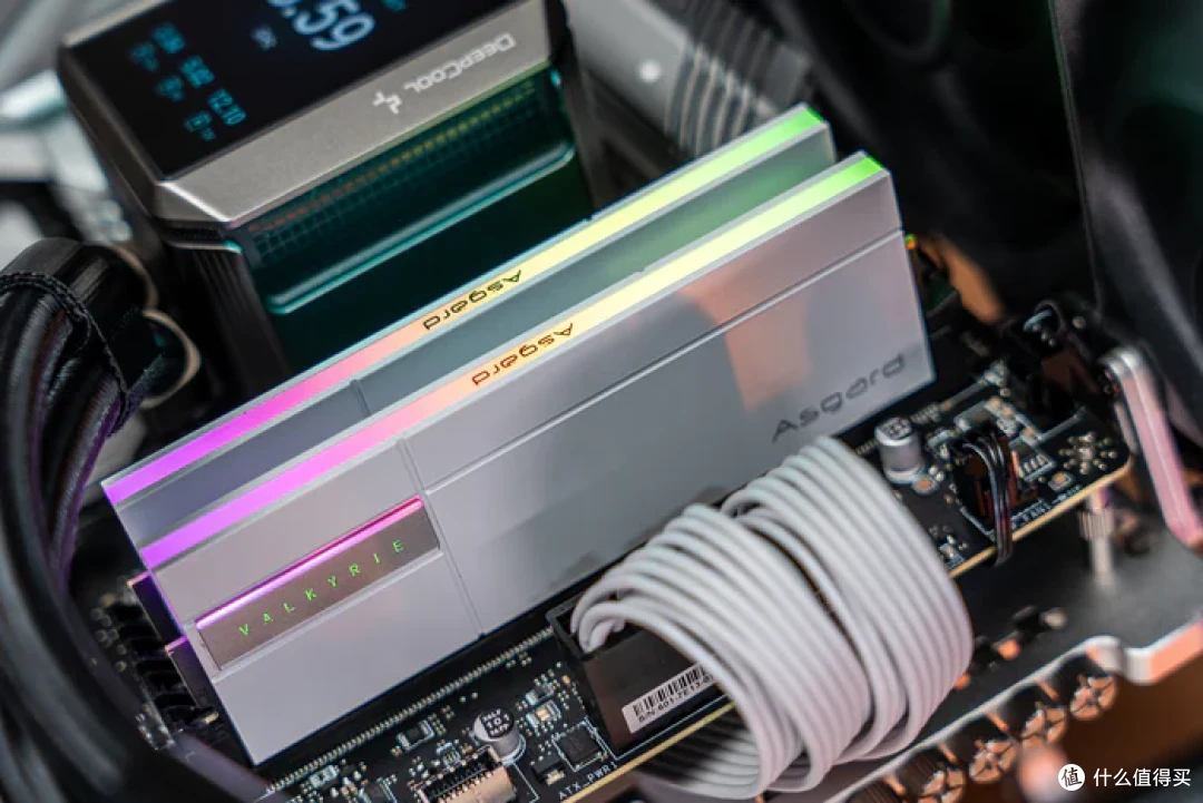 国货当自强——阿斯加特 瓦尔基里·女武神二代DDR5 6800内存开箱测试