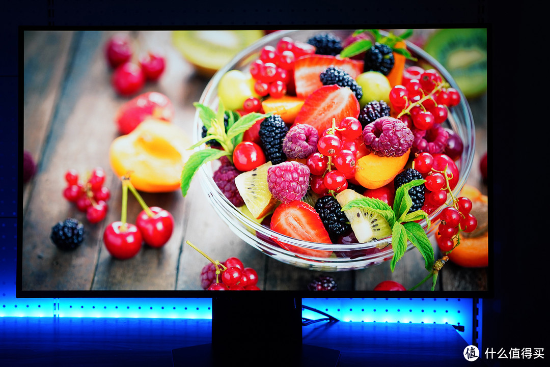 万元游戏神器 LG首款双模OLED电竞显示器32GS95UE体验！