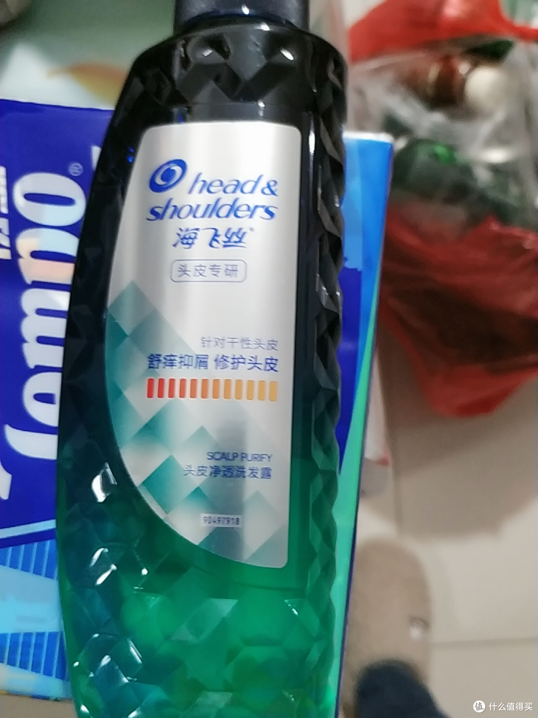 头皮自由呼吸，从去屑开始 ——控油洗护新体验