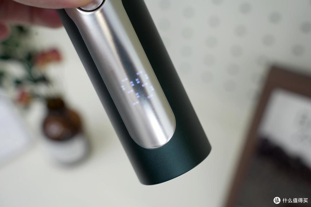 未野MAX发烧性能电动剃须刀:以爱之名,更懂他的心动智选!