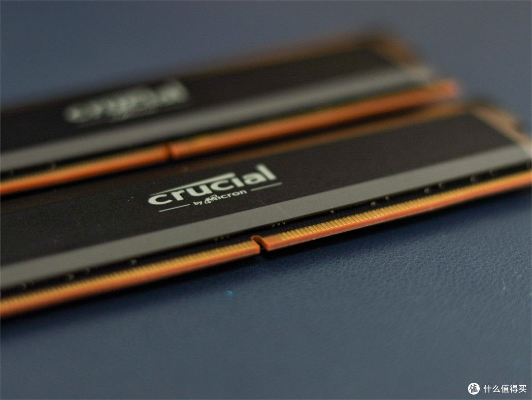 还不知道D5内存怎么选的看进来,英睿达DDR5 Pro 6000MHz超频马甲条默频就达5600MHz,699,闭眼入