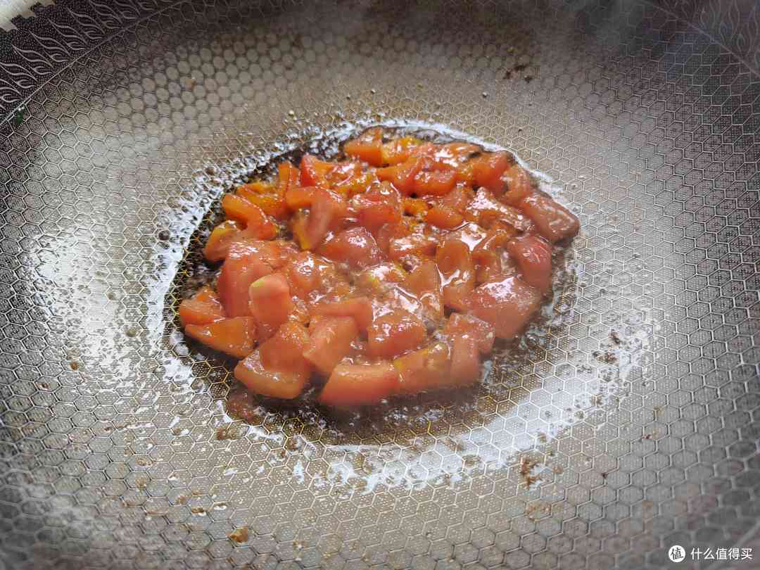 女人不想提前绝经，5种食物敞开吃，滋养卵巢，雌激素旺盛显年轻