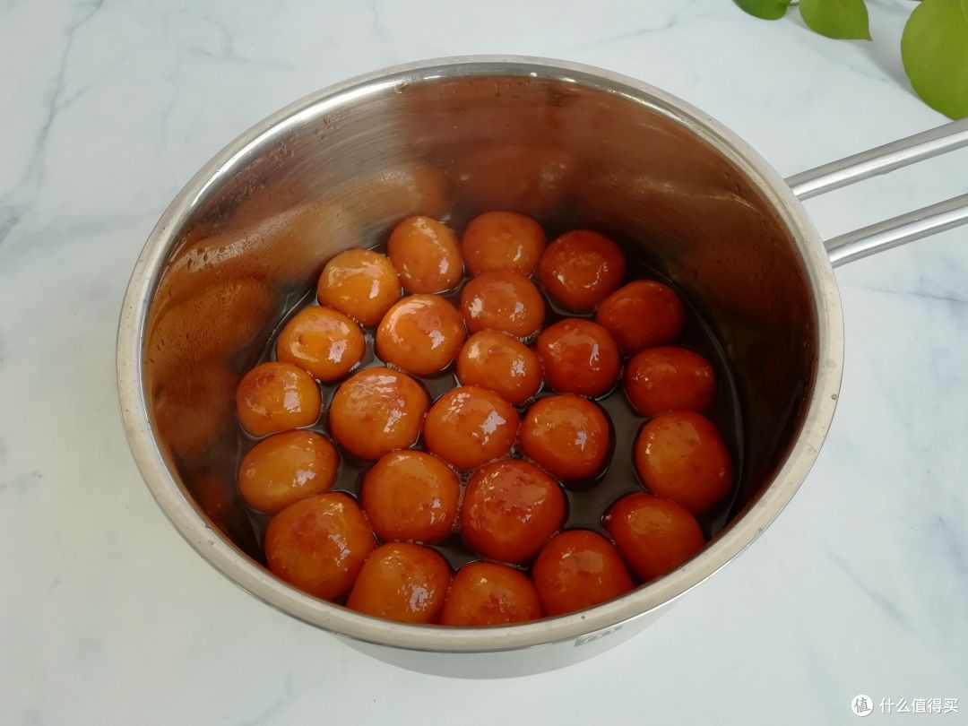 女人不想提前绝经，5种食物敞开吃，滋养卵巢，雌激素旺盛显年轻