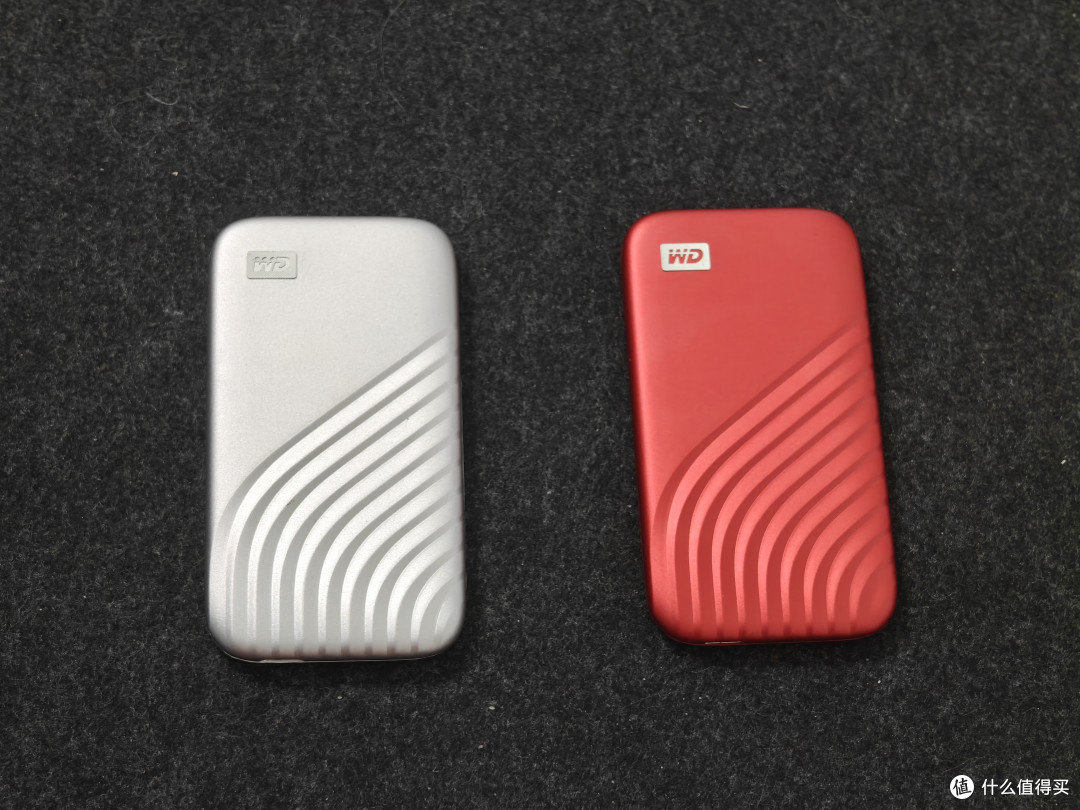 iPhone 15 Pro经常拍摄,内存告急?用西数移动固态硬盘如何实现无限扩容?