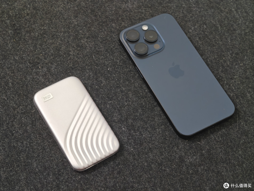iPhone 15 Pro经常拍摄,内存告急?用西数移动固态硬盘如何实现无限扩容?