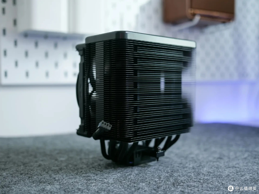 可压14600K,依旧超静音!德商德静界DARK ROCK 5散热器开箱