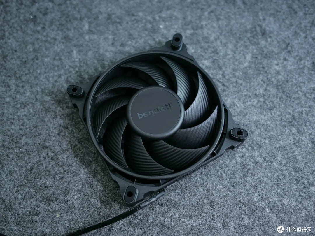 可压14600K,依旧超静音!德商德静界DARK ROCK 5散热器开箱