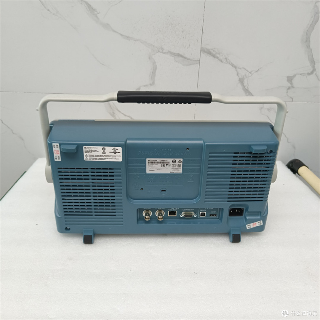 泰克MDO3034混合域数字示波器