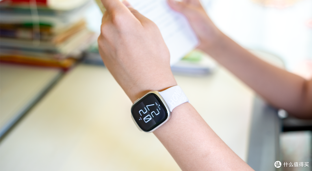 选什么儿童手表？试试这款高性价比eSIM智能手表！