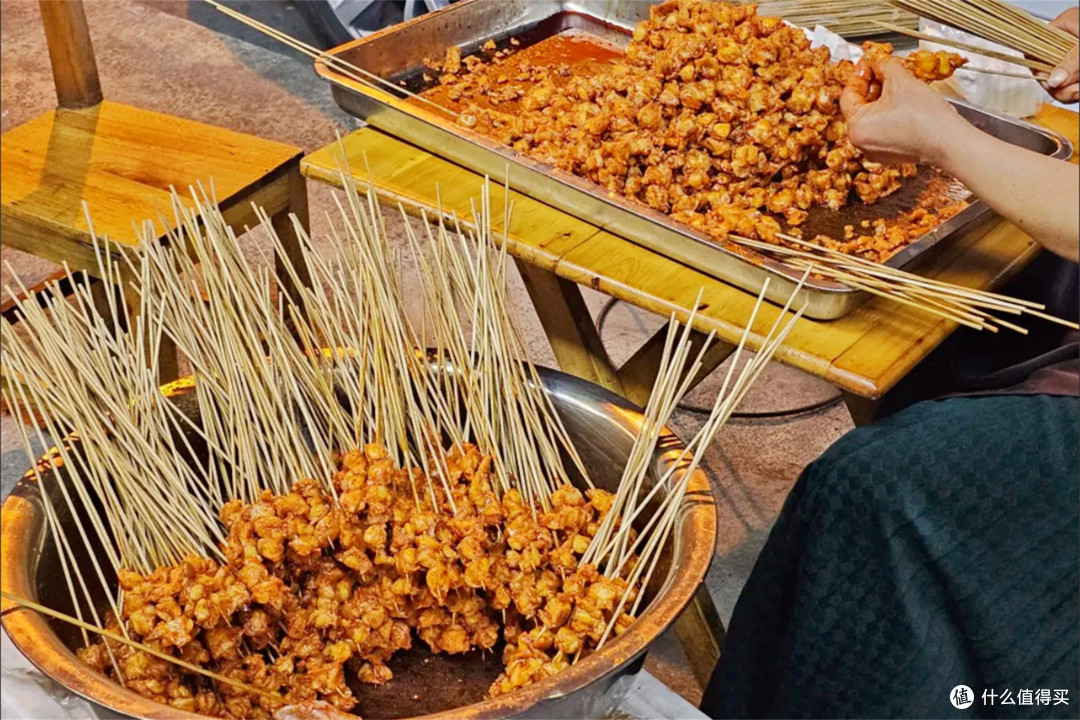 中国最会吃“串串”的地方在哪？万物皆可串，起源地果然名不虚传
