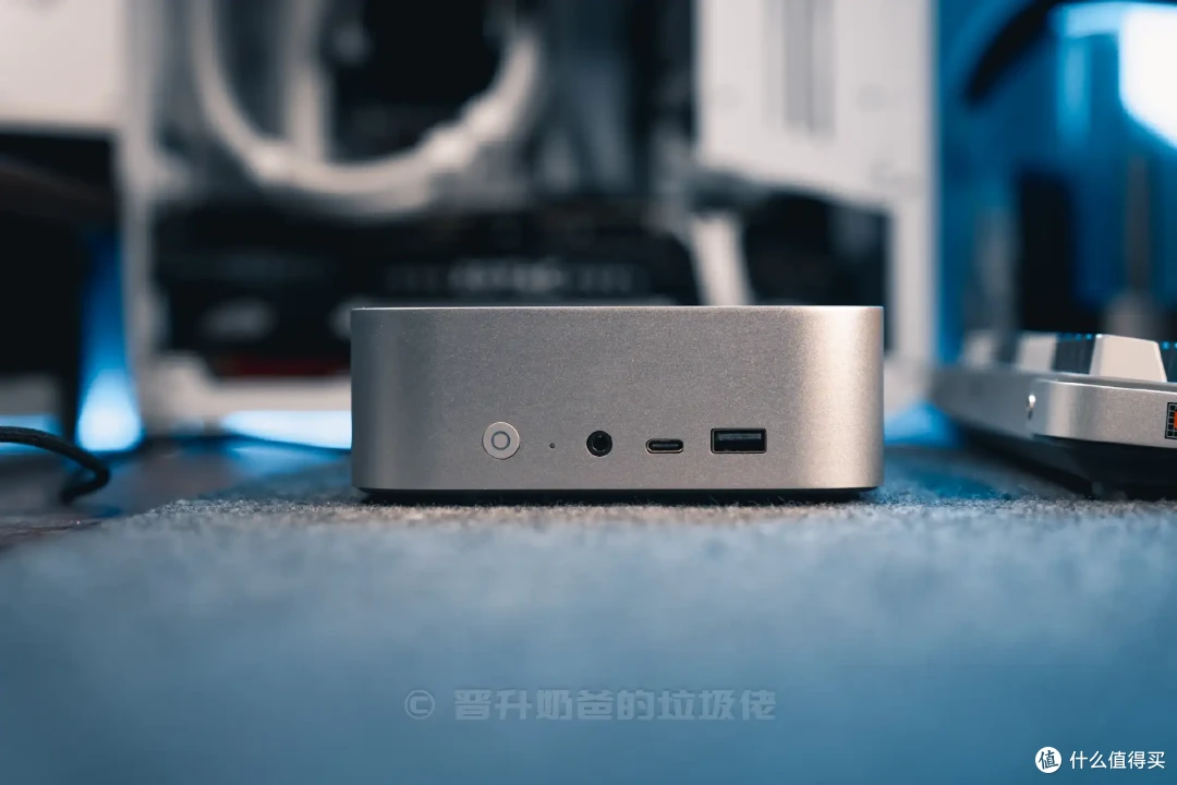 极致静音办公、游戏、娱乐体验，还能畅玩《埃尔登法环·黄金树》|零刻SER8