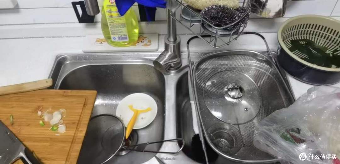 越来越多人装“双水槽”?说破天也是大单槽好用,不接受反驳