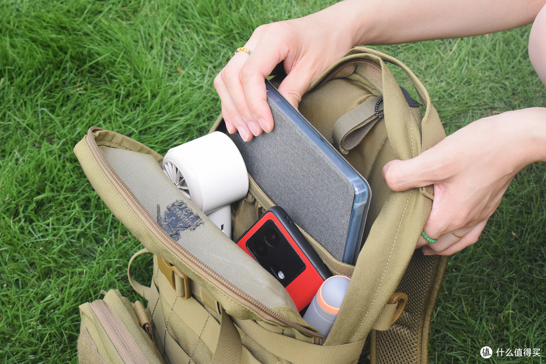 简洁轻便又好用的通勤包!塔虎 TT基础双肩包升级版体验