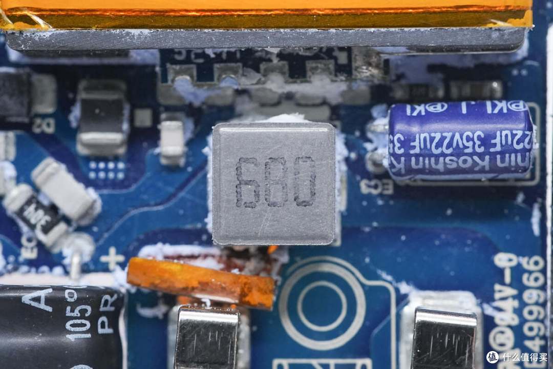 拆解报告:UGREEN绿联65W 2C1A超薄氮化镓充电器X753