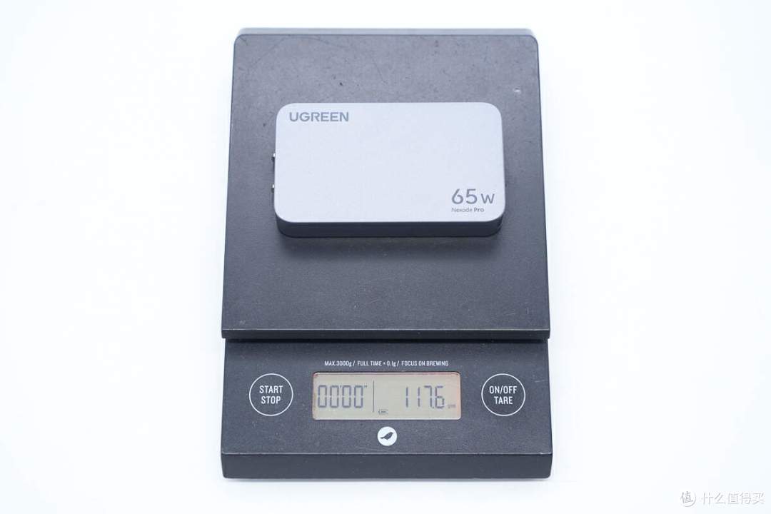 拆解报告:UGREEN绿联65W 2C1A超薄氮化镓充电器X753