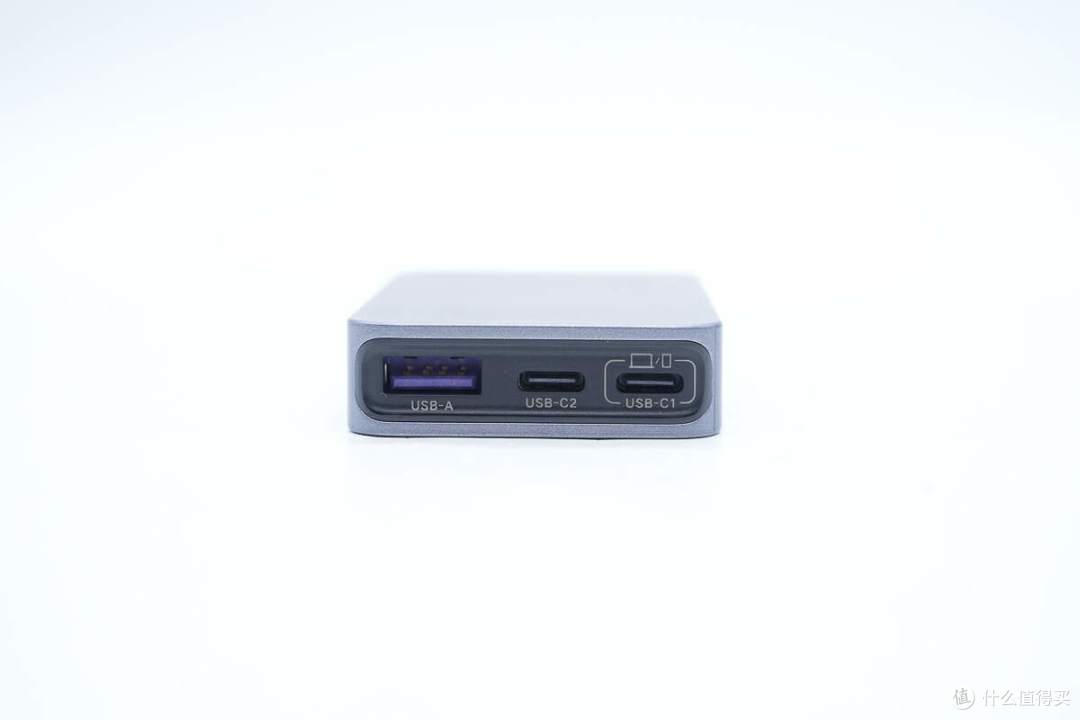 拆解报告:UGREEN绿联65W 2C1A超薄氮化镓充电器X753