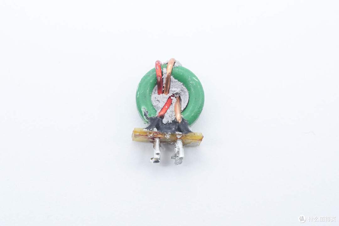 拆解报告：MI小米140W氮化镓快充充电器MDY-16-EK