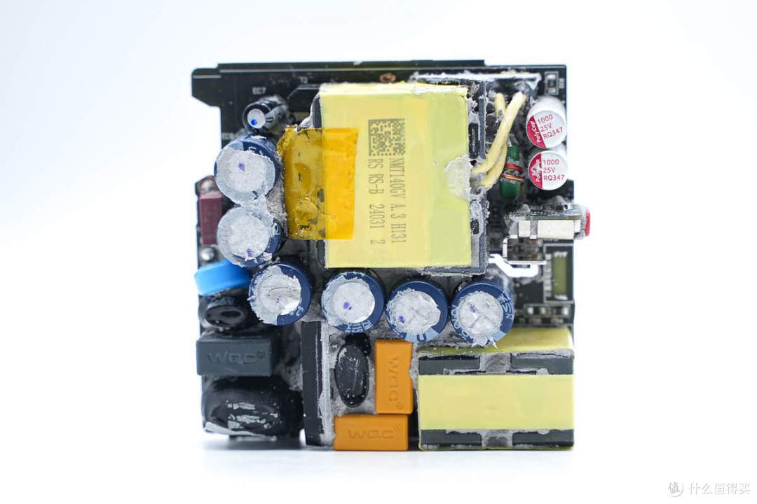 拆解报告：MI小米140W氮化镓快充充电器MDY-16-EK