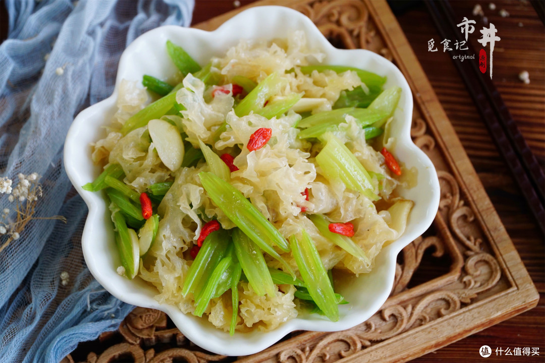 心脏决定寿命，夏季建议多吃这4样“强心食物”，护好心脏更强壮